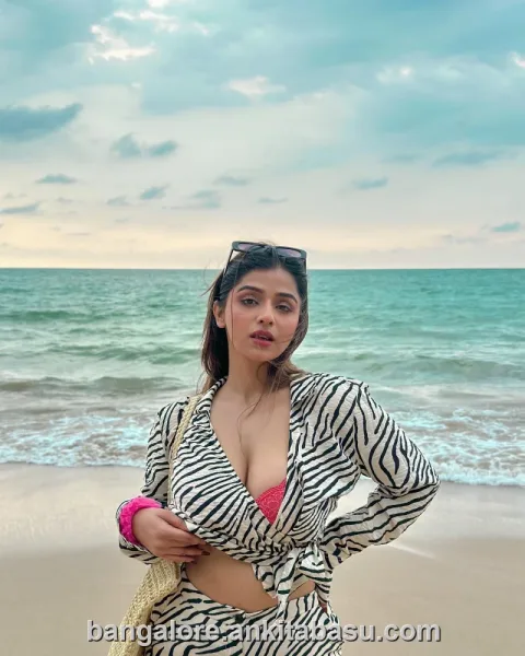 Komal — call girl in Kammanahalli, Bangalore
