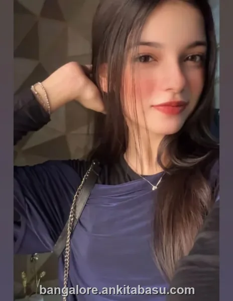 Ishita — call girl in Majestic, Bangalore