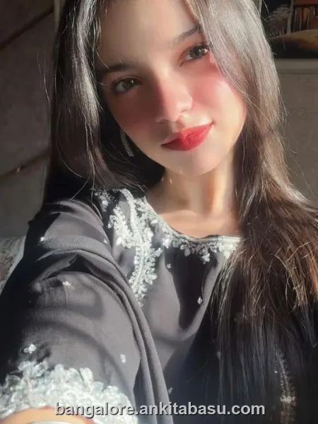 Ishita photo 2