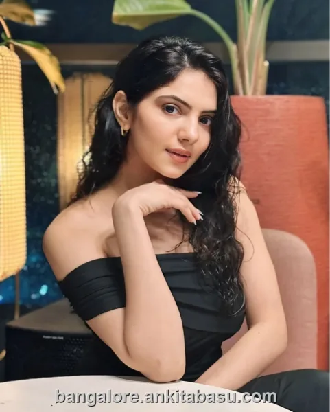 Naina photo 3